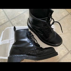 Dr Martens - Black Eight-Eye 1460 Mono Boots